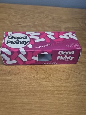 Good & Plenty Licorice Candy Box - Pink & White